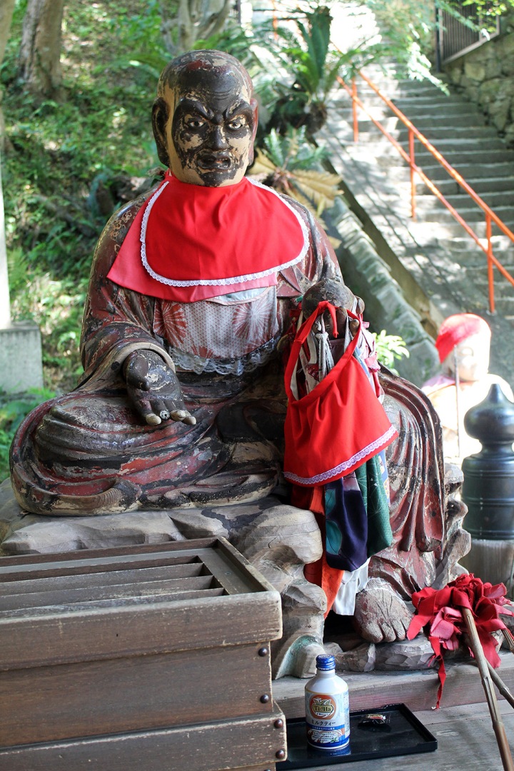 wakayama-kimiidera-statue